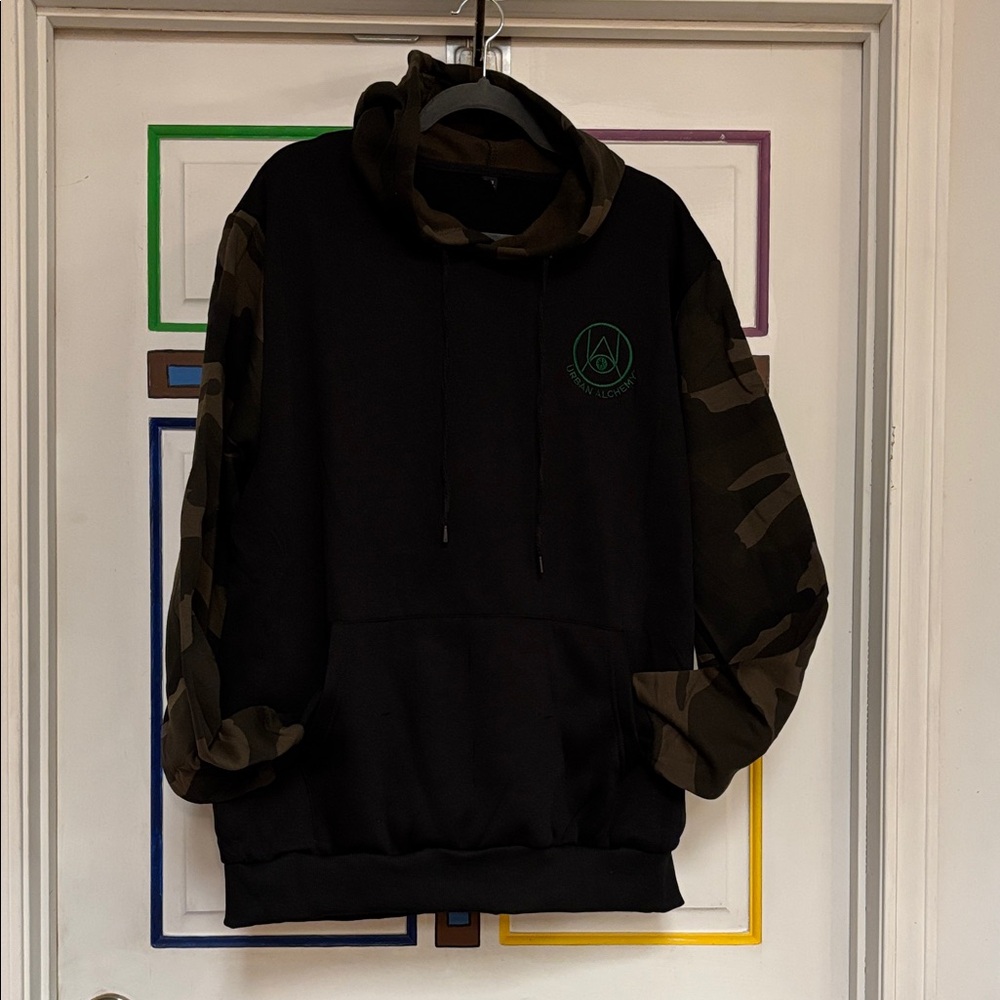 Men's Black and Camouflage Hoodie